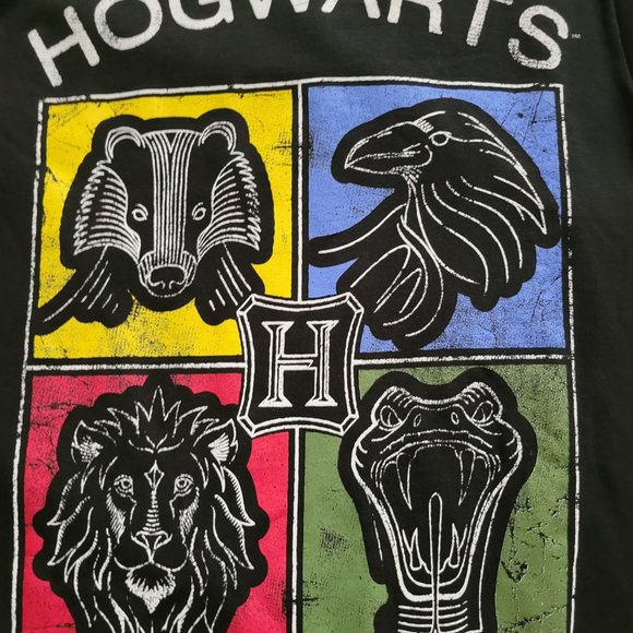 Hogwarts All Houses T-Shirt - Picture 2 of 2